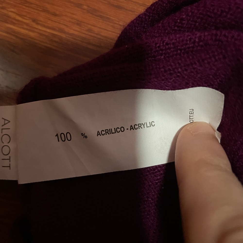 Purple crew neck sweater. Alcott knitwear. Size XS - Picture 6 of 6